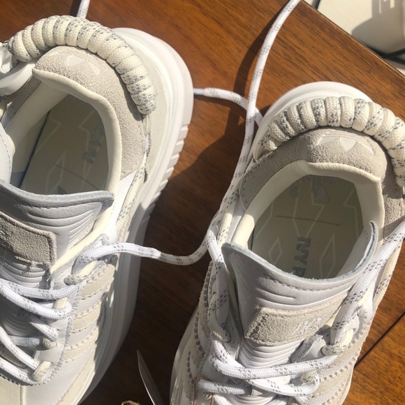 ✨SOLD✨ ADIDAS x IVY PARK Super Sleek 72 - Picture 7 of 9